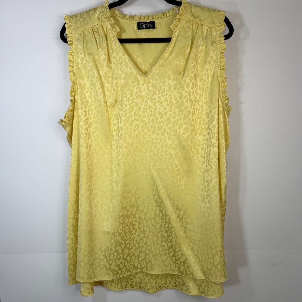Spin USA Yellow Leopard Satin Jacquard Ruffle Sleeveless‎ Blouse Tank Top NWT 1X
